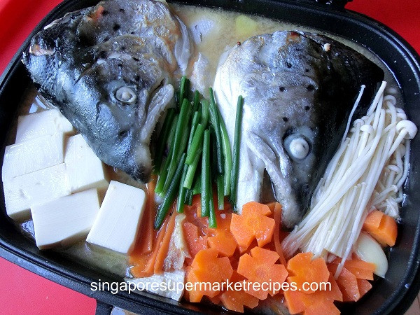 Fish Head Stew
 SALMON FISH HEAD MISO STEW WITH HAPPYCALL PAN – FULL OF