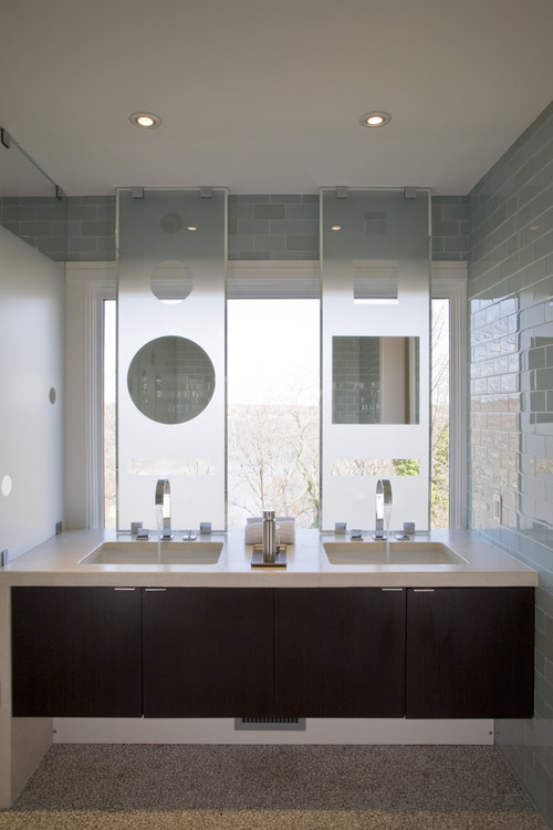Floating Bathroom Mirror
 10 Great Ideas for Custom Sized Bathroom Mirrors