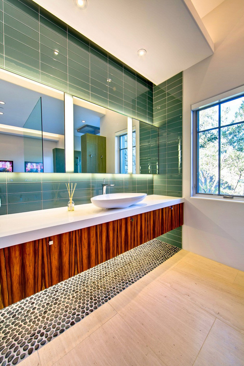 Floating Bathroom Mirror
 8 Reasons Why You Should Have A Backlit Mirror In Your