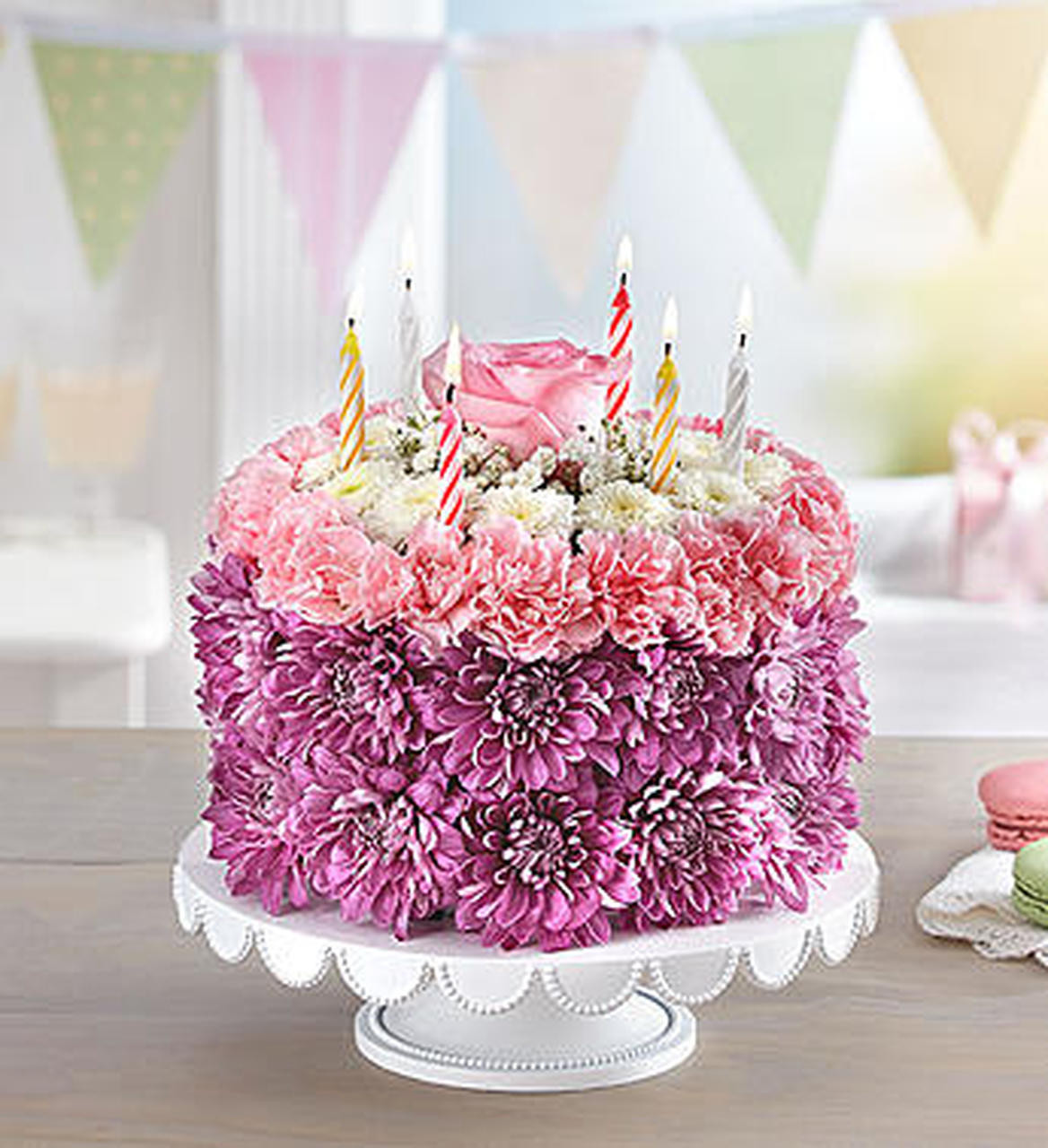 Floral Birthday Cake
 Birthday Wishes Flower Cake™ Pastel