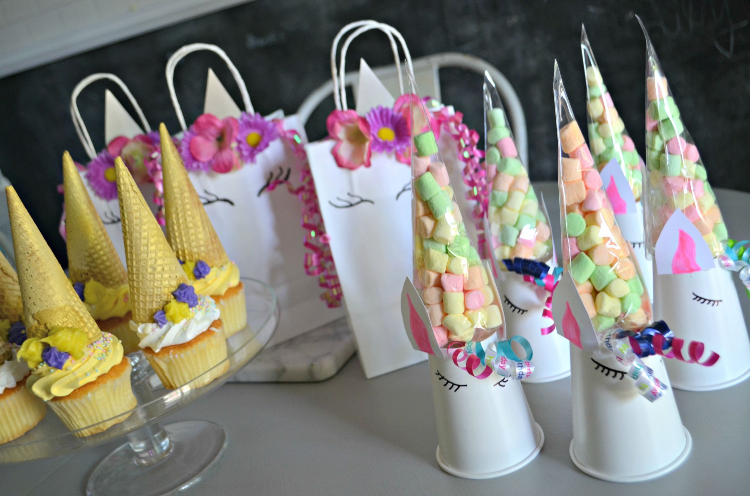 Food Ideas For Unicorn Party
 Make These 3 Frugal Cute and Easy DIY Unicorn Birthday