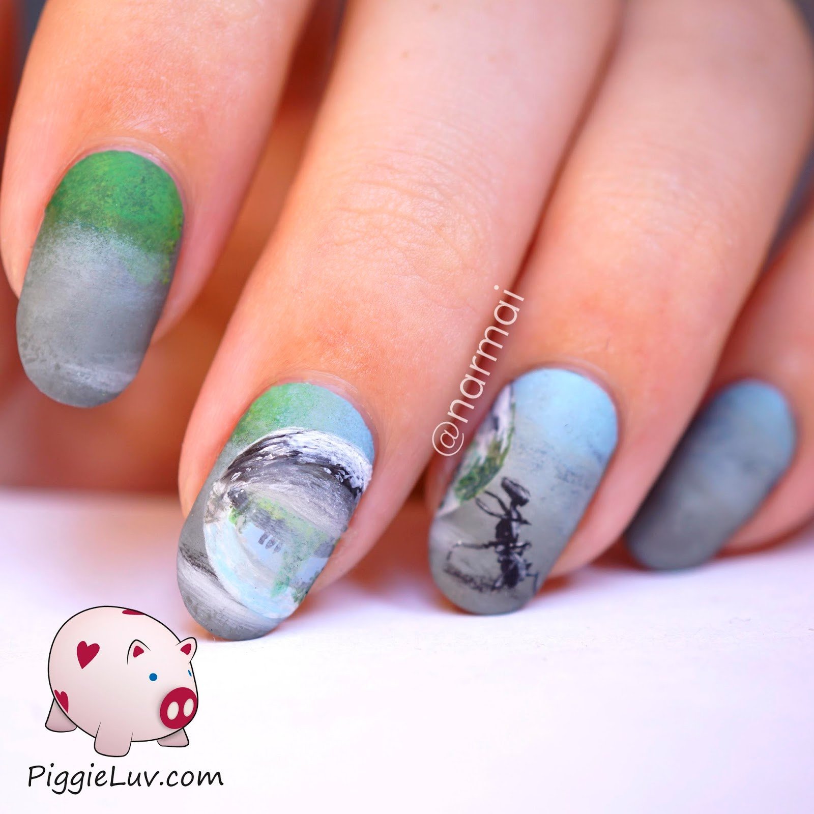 Freehand Nail Art
 PiggieLuv Freehand ant with water drop nail art
