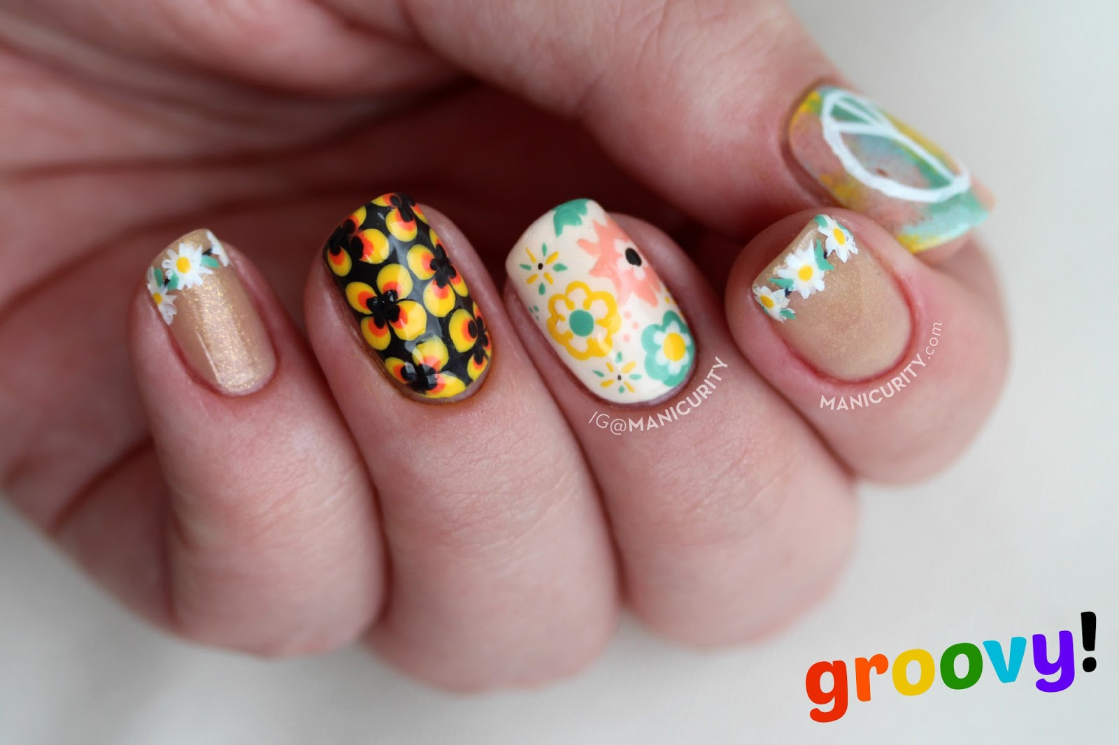 Freehand Nail Art
 Manicurity The Digit al Dozen Can You Dig This Freehand