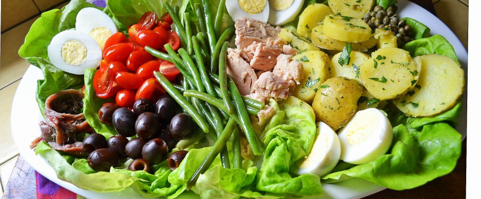 French Salad Recipes Julia Child
 Julia Child s Salad Nicoise