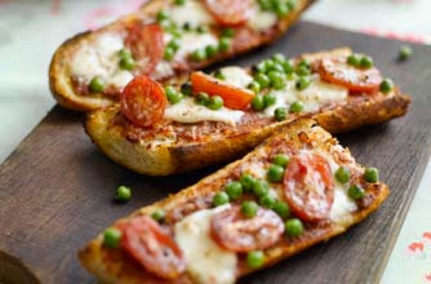 French Toast Pizza
 French bread pizzas recipe recipe goodtoknow