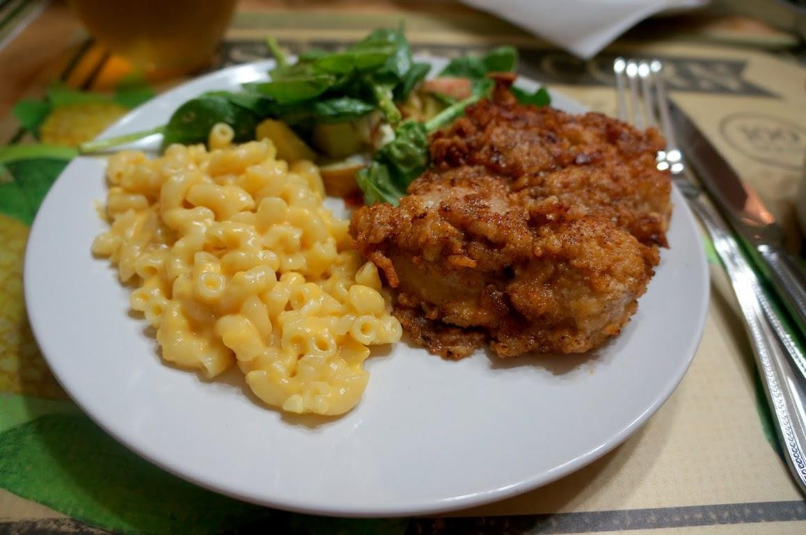 Fried Chicken Mac And Cheese
 [homemade] mac & cheese and fried chicken food