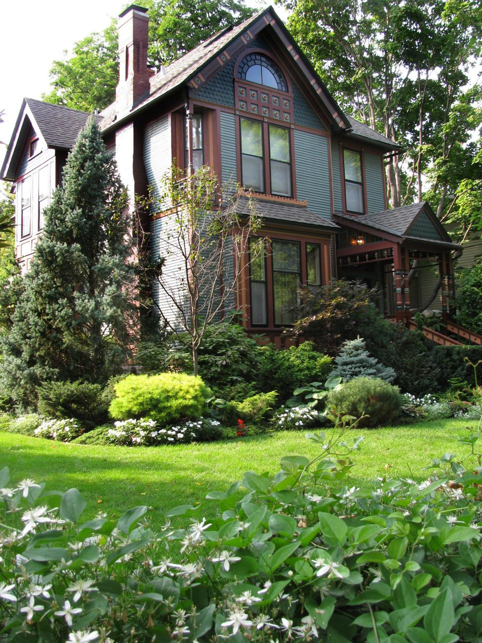 Front Yard Landscape Design
 The Important Factors to Consider to Get the Right Front