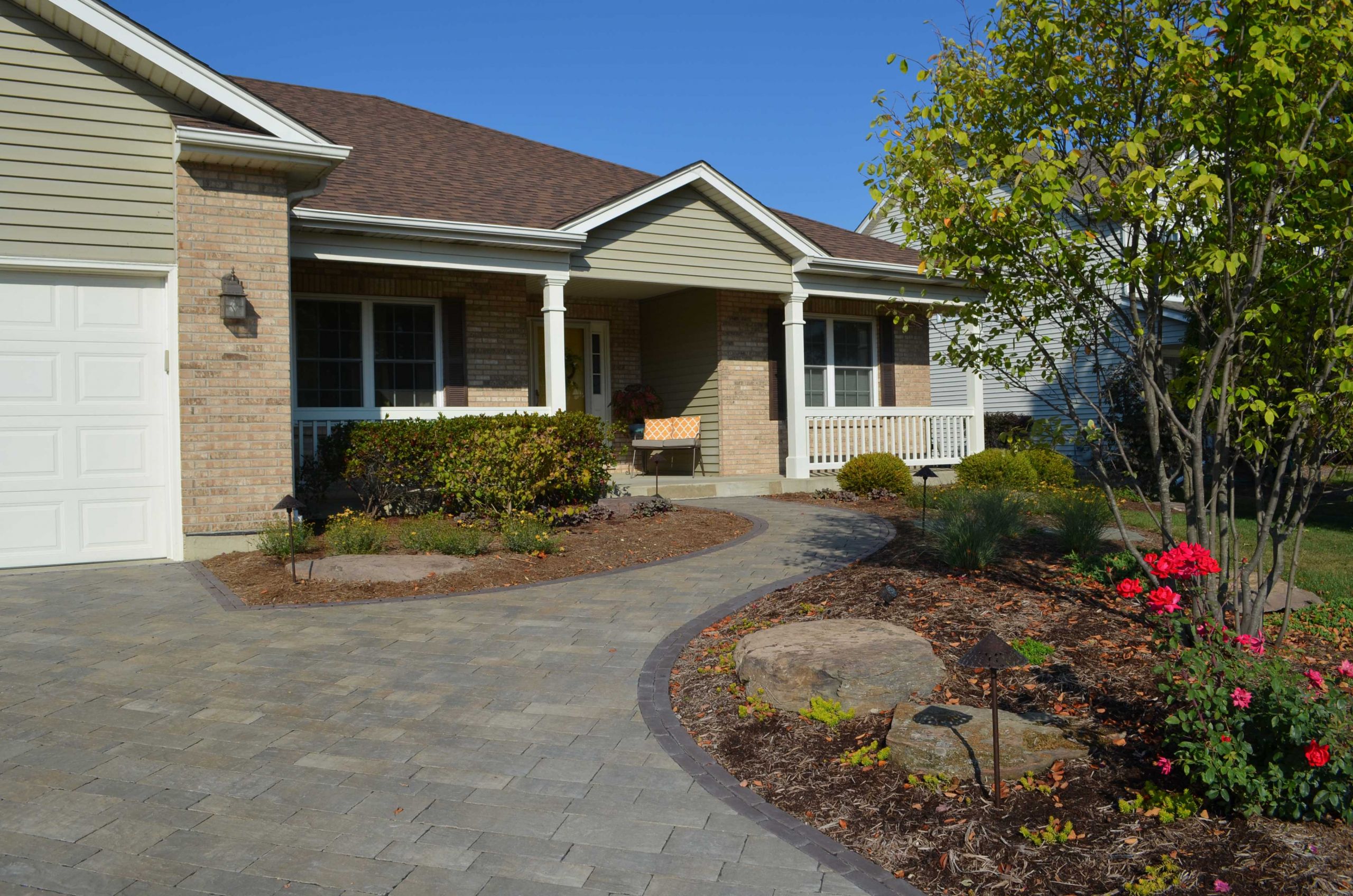 Front Yard Landscape Picture
 Front yard landscaping