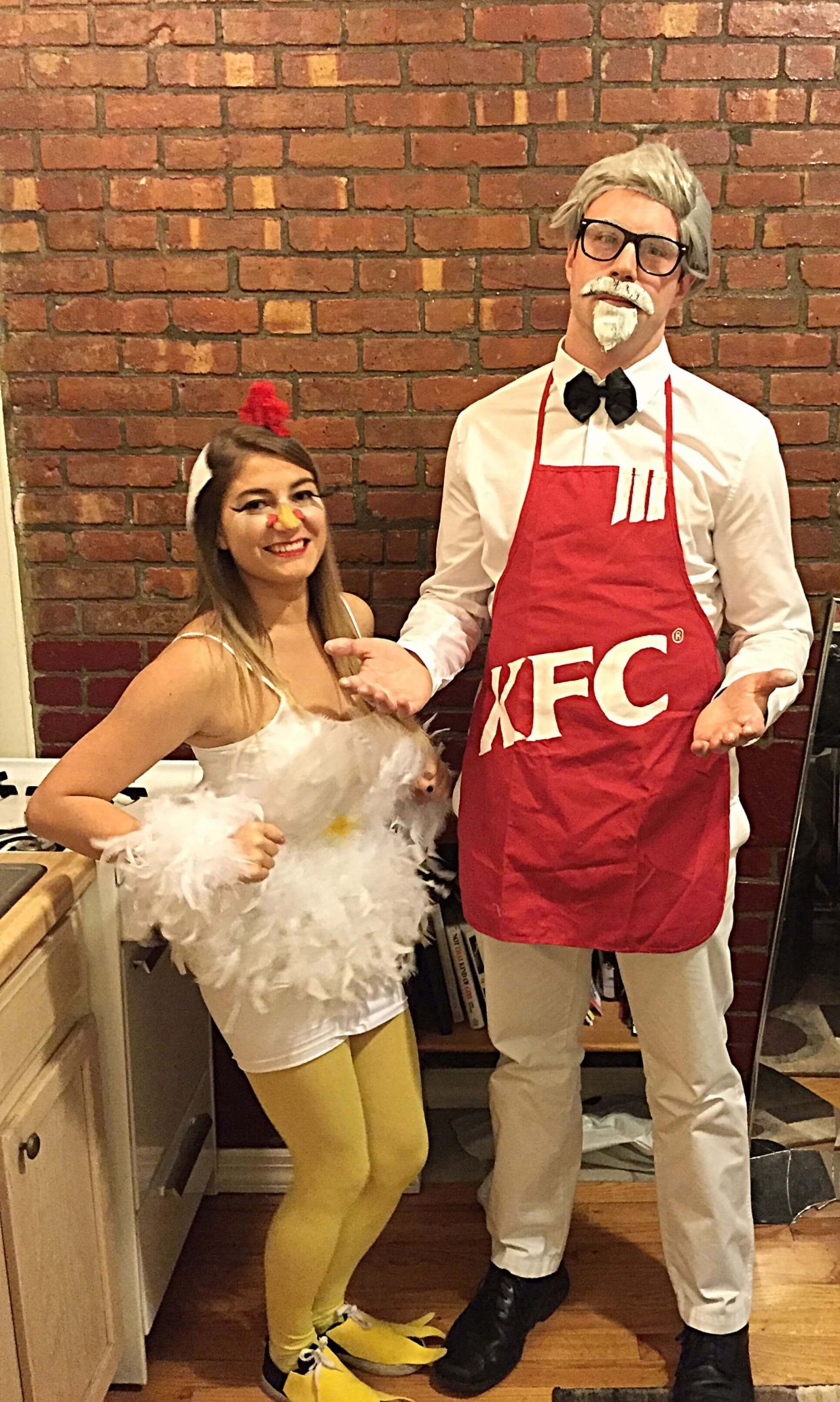 Funny DIY Costumes
 67 Halloween Costumes for Couples That are Funny And Spooky