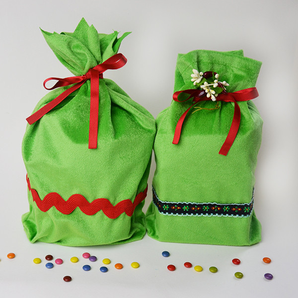 Gift Bag DIY
 Easy DIY Gift Bags with boxed corners Cucicucicoo