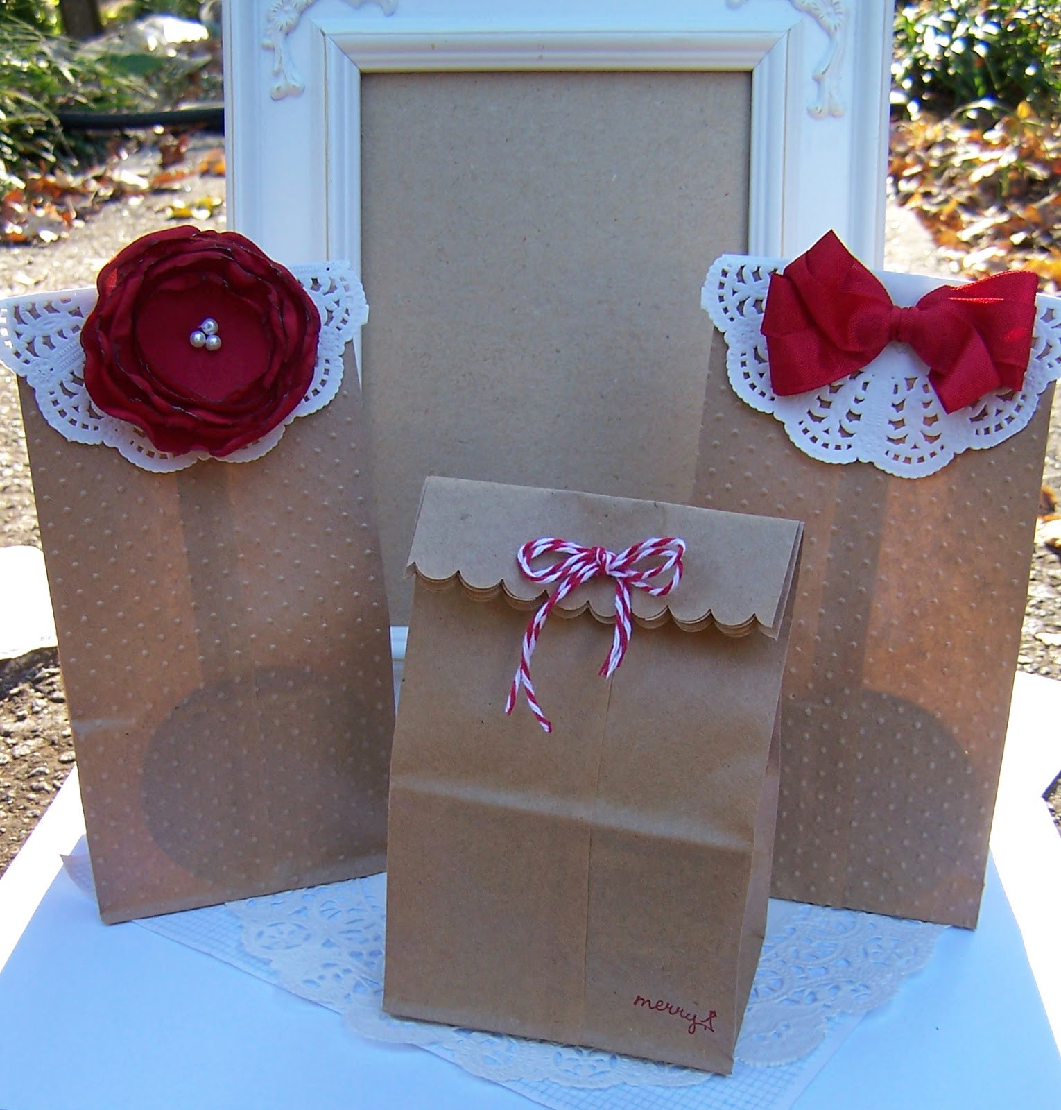 Gift Bag DIY
 The Curtsey Boutique DIY Christmas Gift Bag Kits Mini