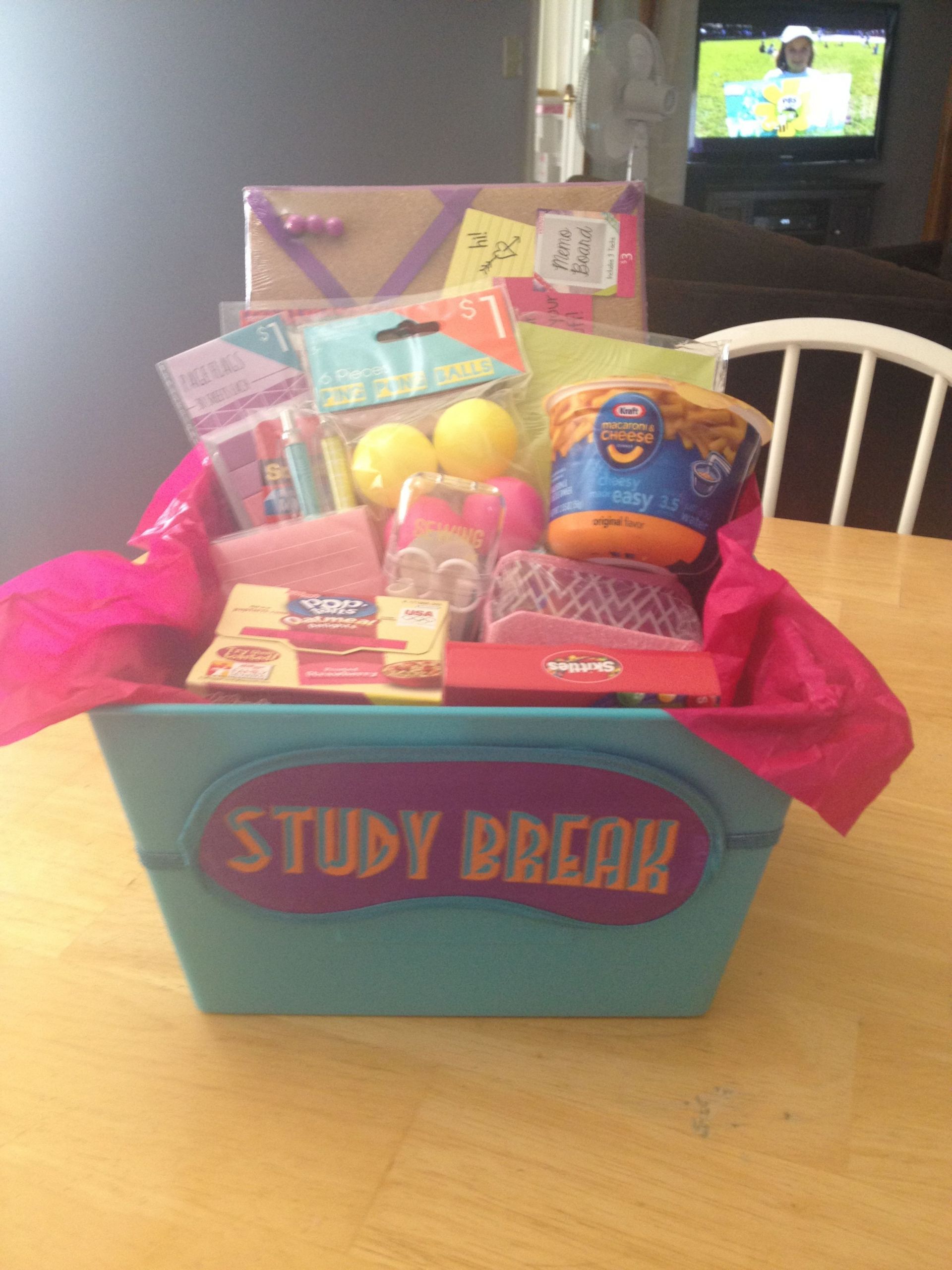 Gift Basket Ideas For College Students
 College t basket