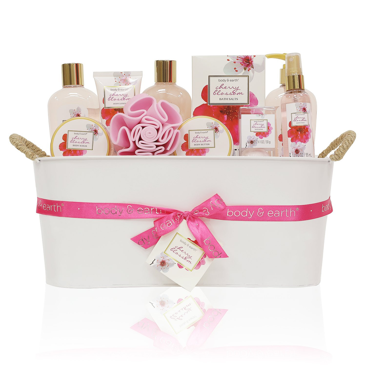 Gift Basket Ideas For Her
 Amazon Gift Baskets for Women Body & Earth Spa