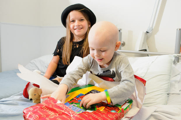 Gift For Child In Hospital
 Generous Little Girl Spends Pocket Money Christmas