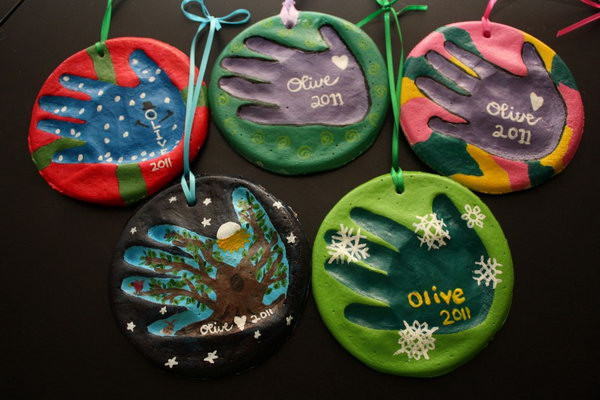 Gift Ideas For Parents Christmas
 Creative DIY Holiday Gift Ideas for Parents from Kids Hative