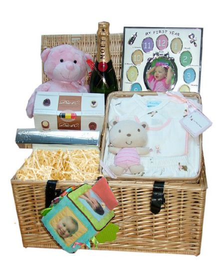 Gift Ideas For Sugar Baby
 Sugar and Spice Luxury New Born Baby Gift Hamper UK Rock