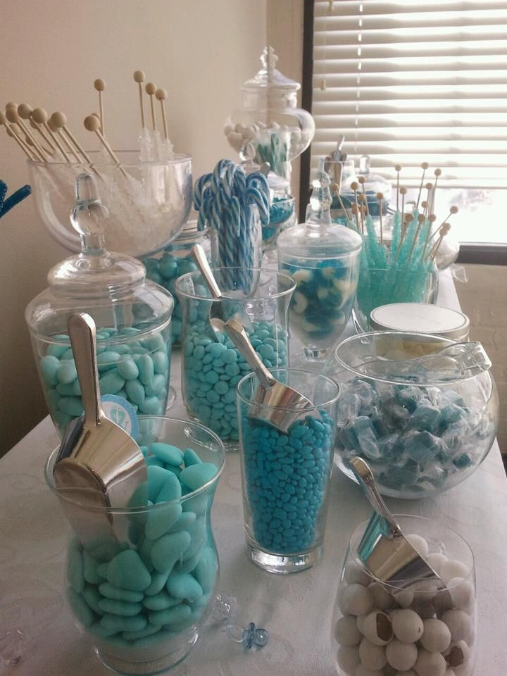 Gift Table Baby Shower Ideas
 My baby shower candy bar Instead of sending guests home