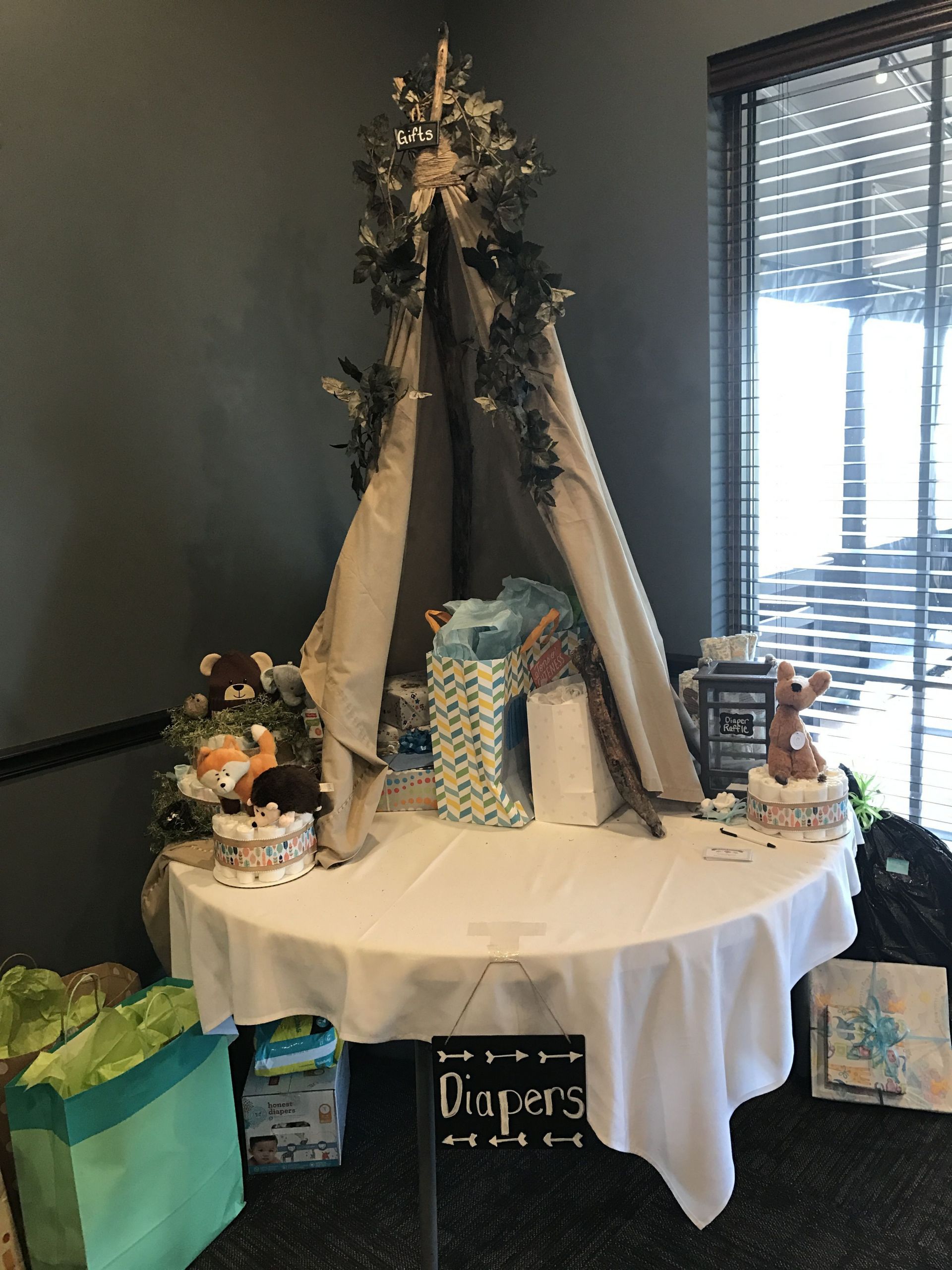 Gift Table Baby Shower Ideas
 DIY tipi woodland theme baby shower t tent and diaper