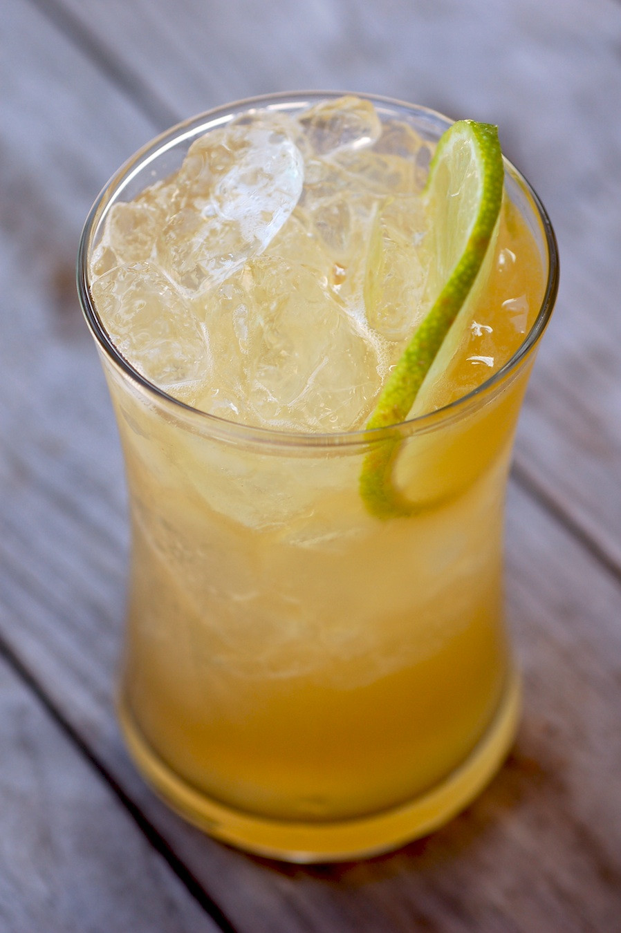Ginger Ale Cocktails
 10 of the Best Ginger Beer Cocktail Drinks with Recipes