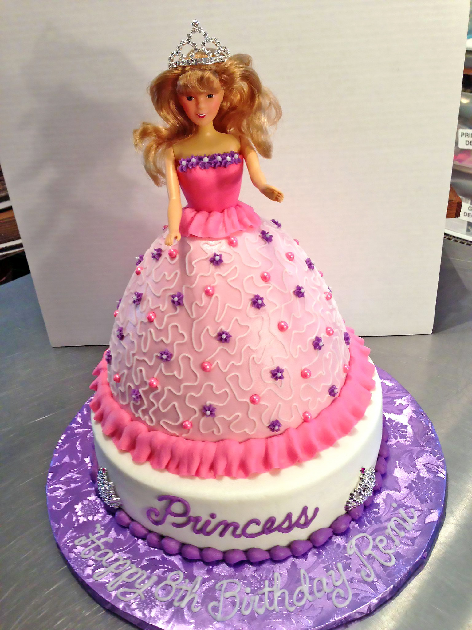 Girl Birthday Cake Ideas
 Princess Birthday Cakes Hands Design Cakes