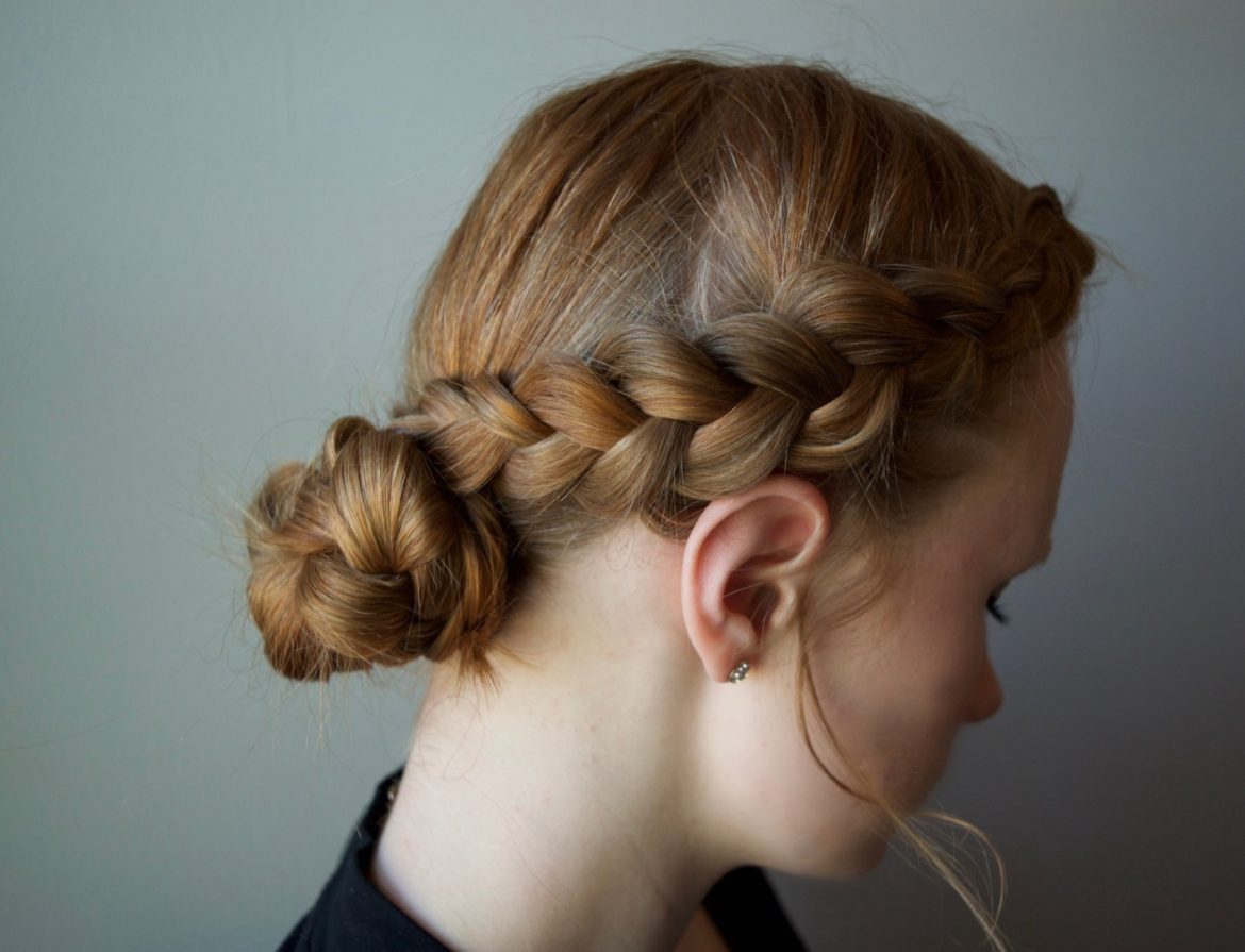 Girls Hairstyles For School
 12 Pretty & Easy School Hairstyles for Girls The