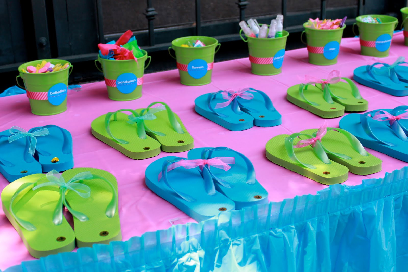 Girls Pool Party Ideas
 Tween & Teen Party Ideas Surf s Up & Bollywood Design