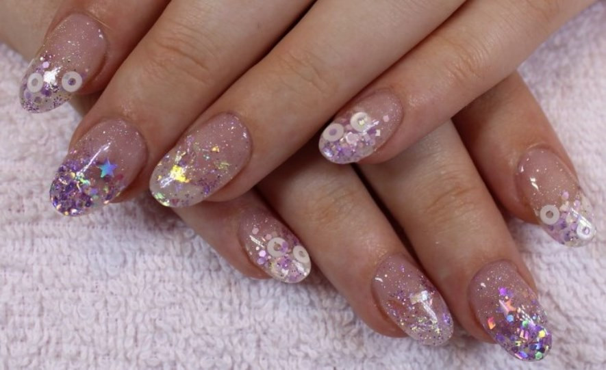 Glitter Tip Nails
 Glitter Nails