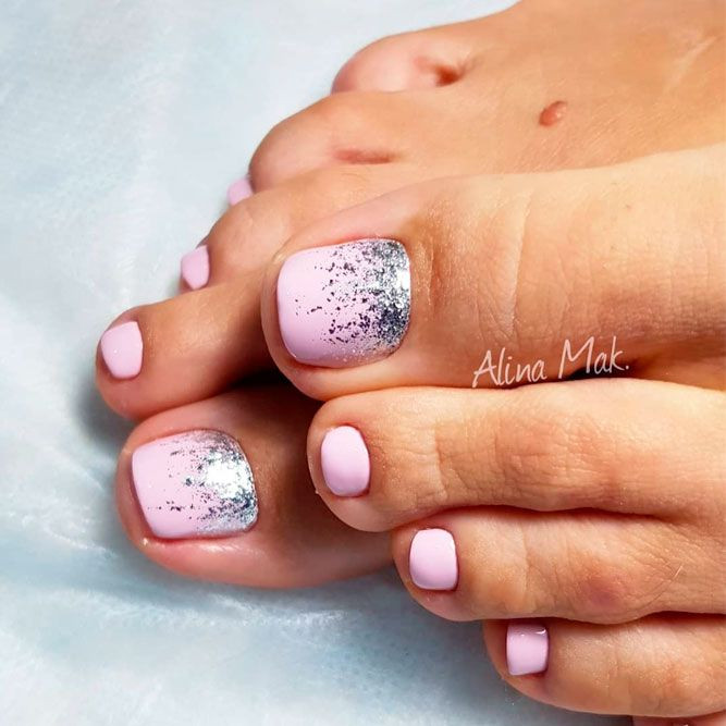 Glitter Toe Nail Designs
 Beautiful Toe Nail Art Ideas To Try