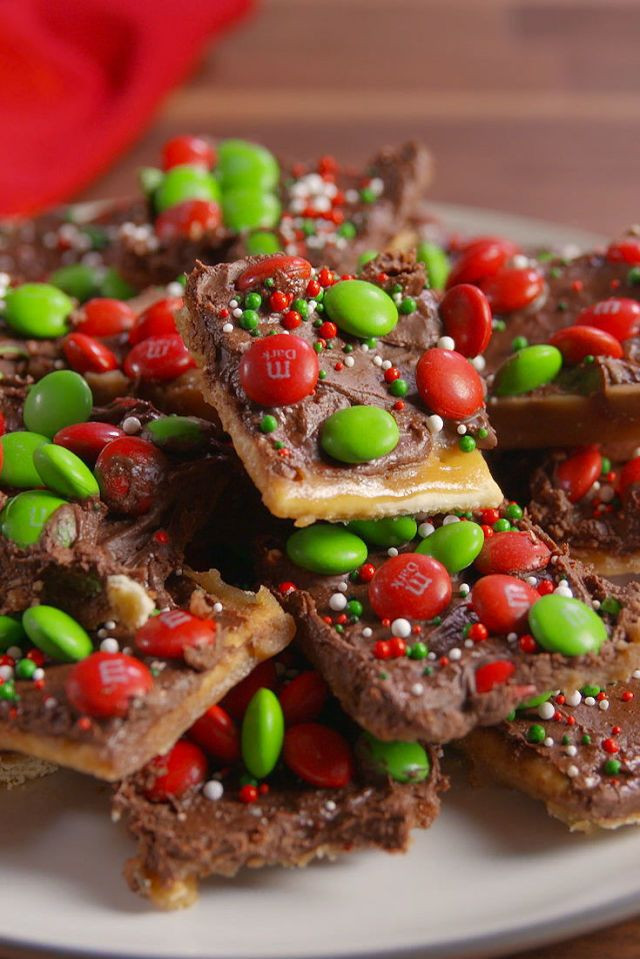 Good Holiday Desserts
 100 Best Christmas Desserts Recipes for Festive Holiday