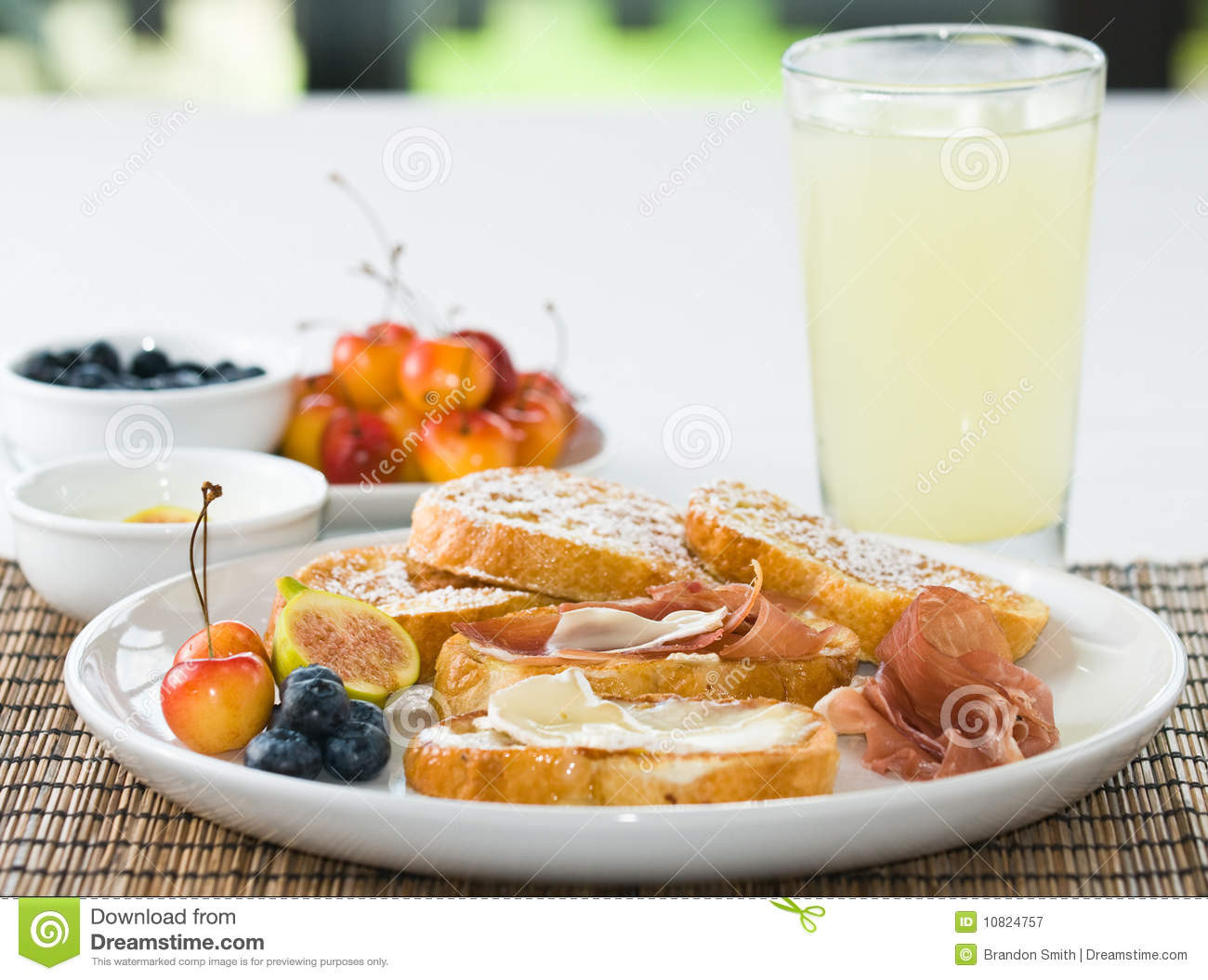 Gourmet French Toast
 Gourmet French Toast Royalty Free Stock graphy