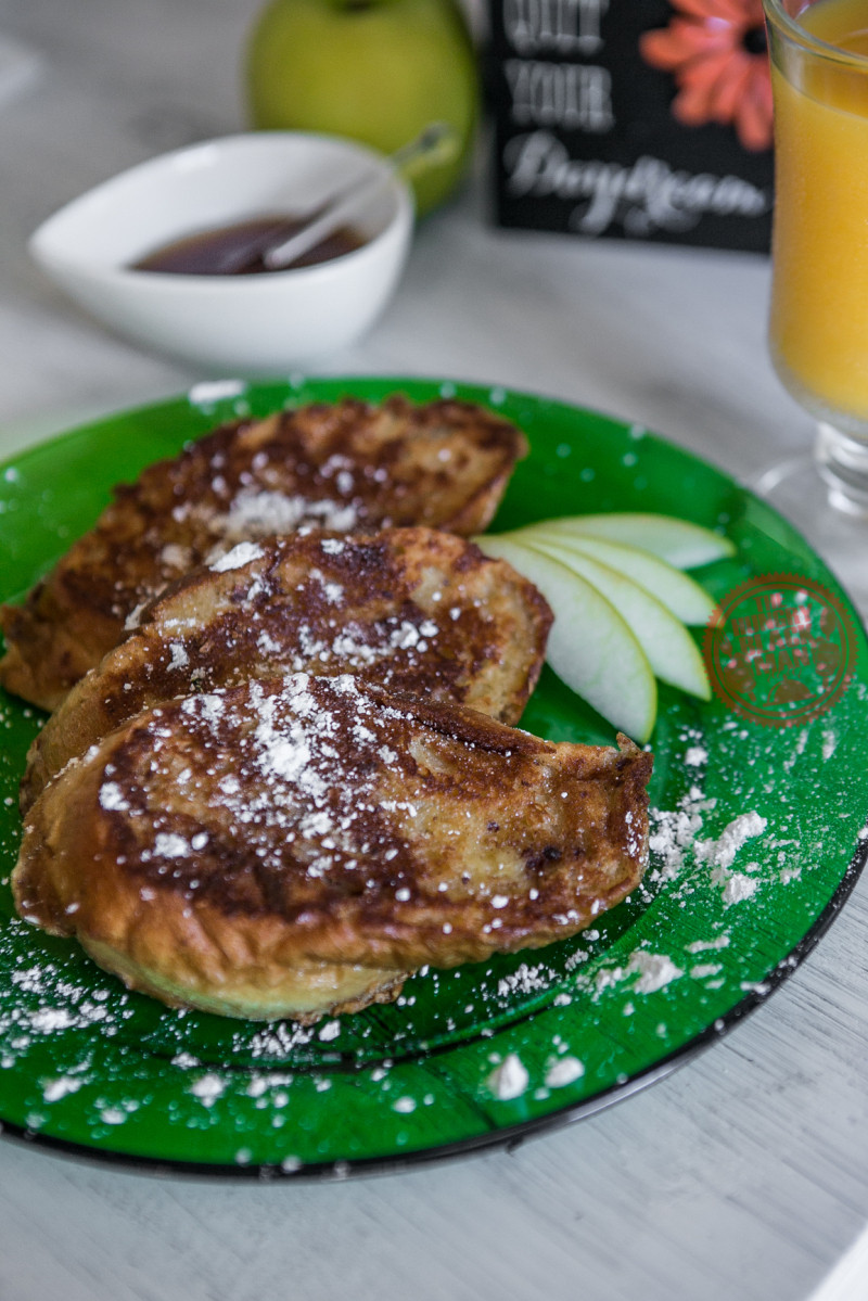 Gourmet French Toast
 “Grits Queen” of Palm Beach Redefines BRUNCH