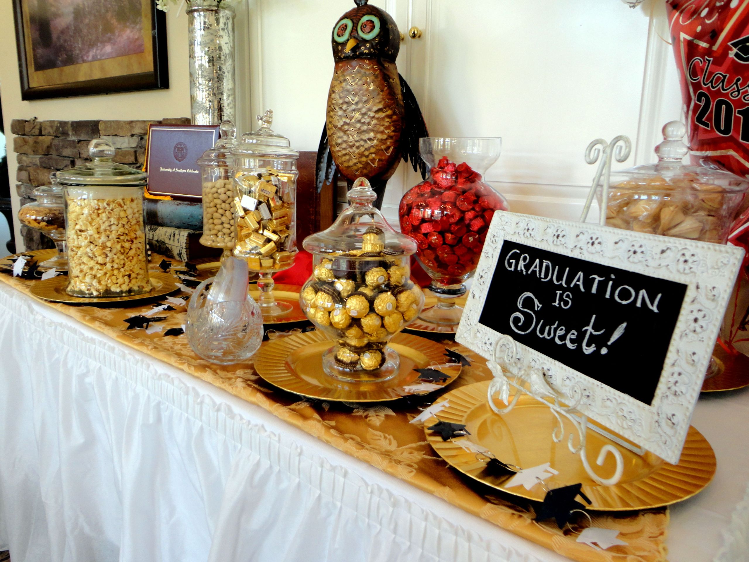Graduation Party Buffet Ideas
 Dessert table my mother created for my USC graduation