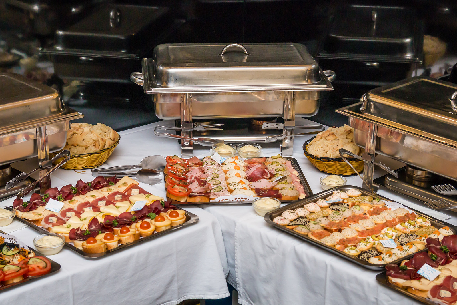 Graduation Party Buffet Ideas
 Graduation Party Ideas A Guide To The Perfect Party For