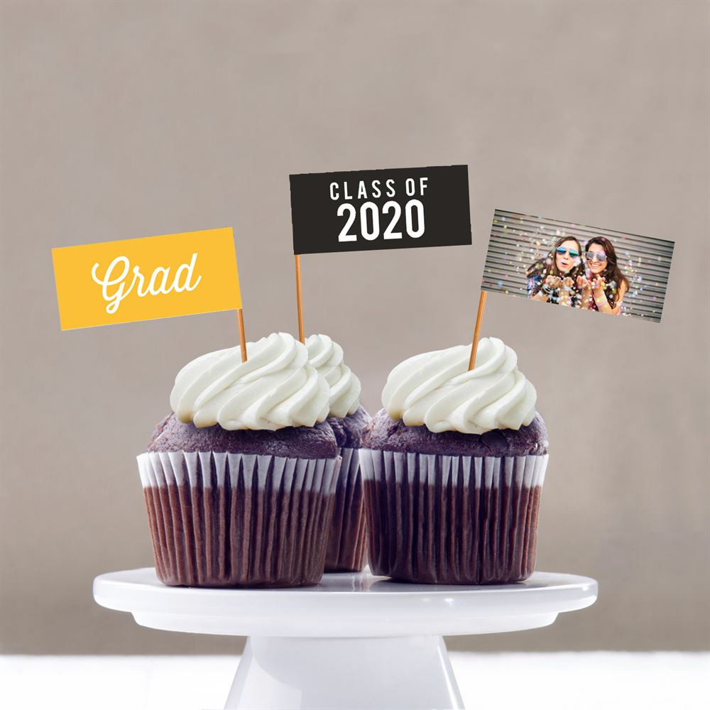 Graduation Party Cupcake Ideas
 Favorite Cupcake Flags
