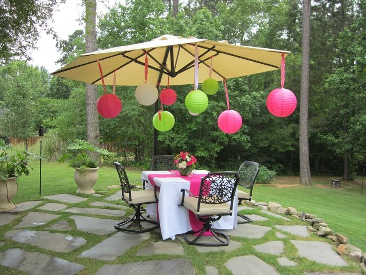 Graduation Party Ideas For A Small Backyard
 Backyard graduation party ideas