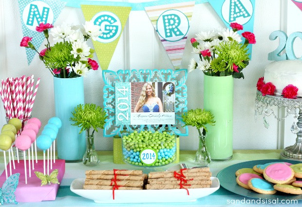 Graduation Party Ideas For Girls
 Graduation Party Ideas Sand and Sisal