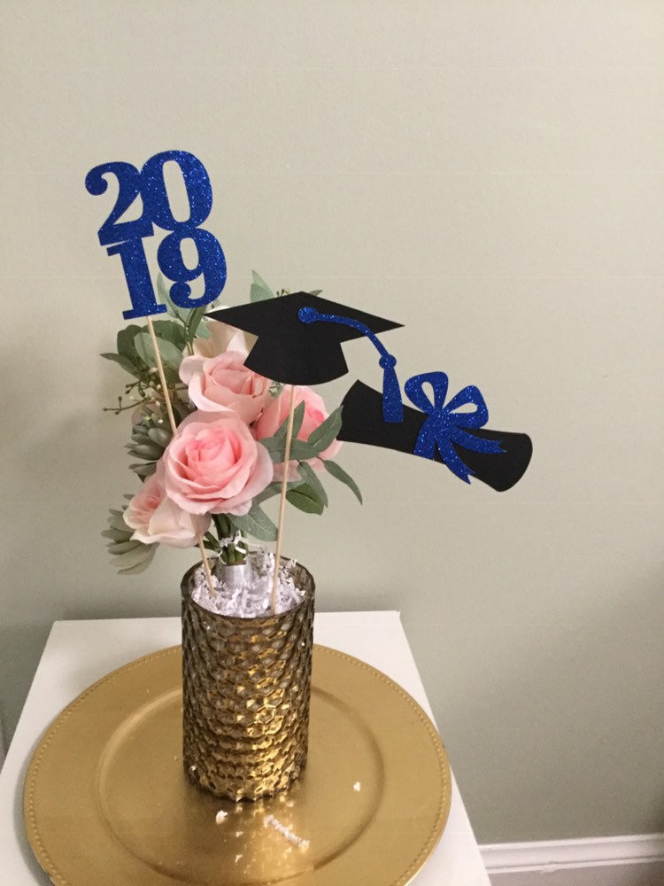 Graduation Party Theme Ideas 2020
 Graduation centerpiece sticks 2020 Graduation party