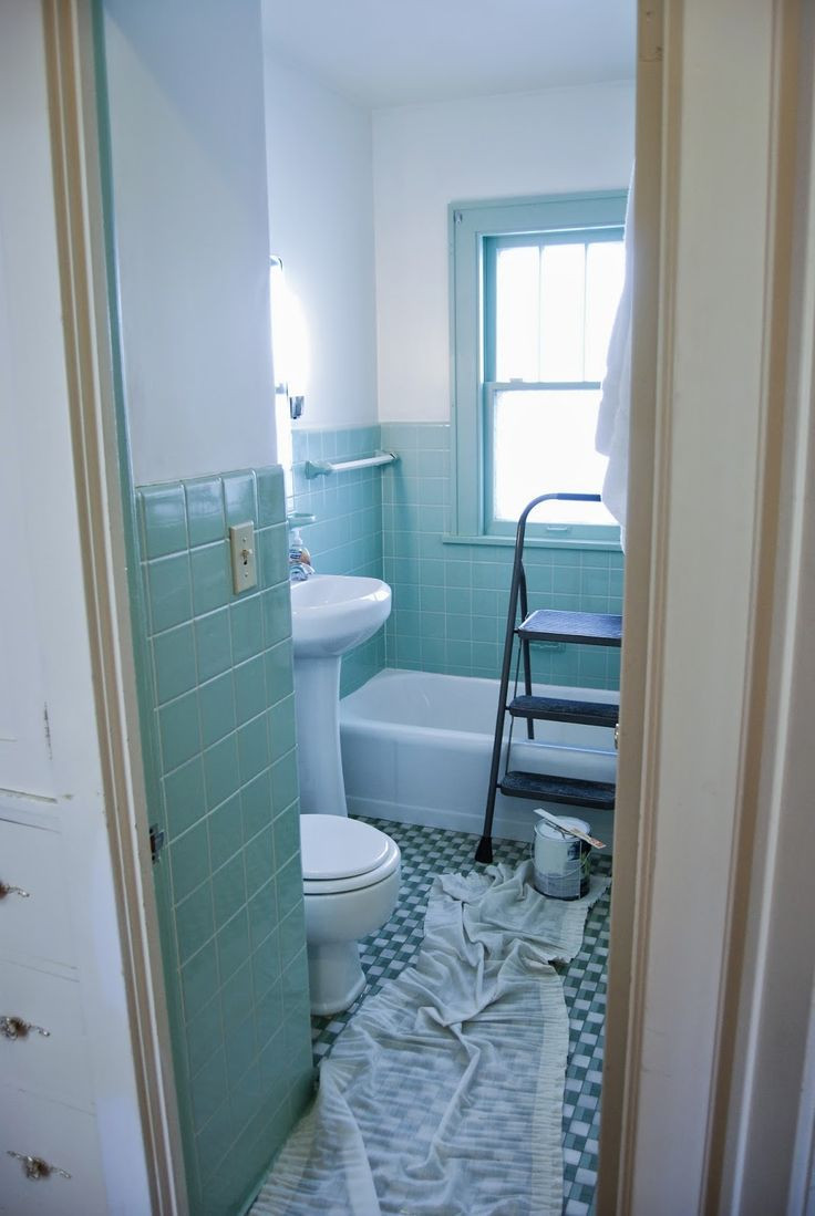 Green Bathroom Tiles
 35 seafoam green bathroom tile ideas and pictures