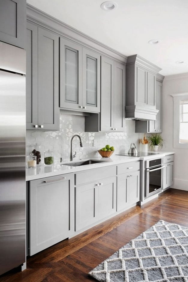 Grey White Kitchen
 These 15 Grey and White Kitchens Will Have You Swooning