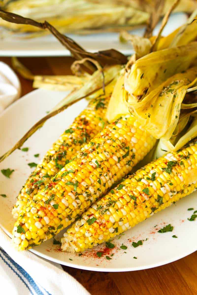 Grilled Corn In Foil
 grilled corn on the cob without husks in foil