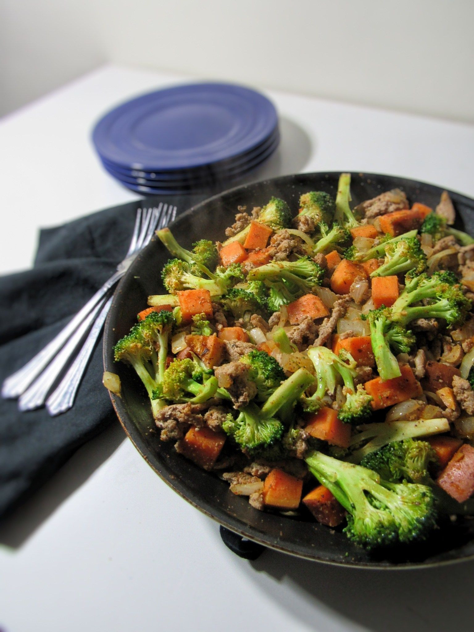 Ground Turkey And Broccoli Recipes
 Easy Ground Turkey Skillet Dinner with Veggies and Rice