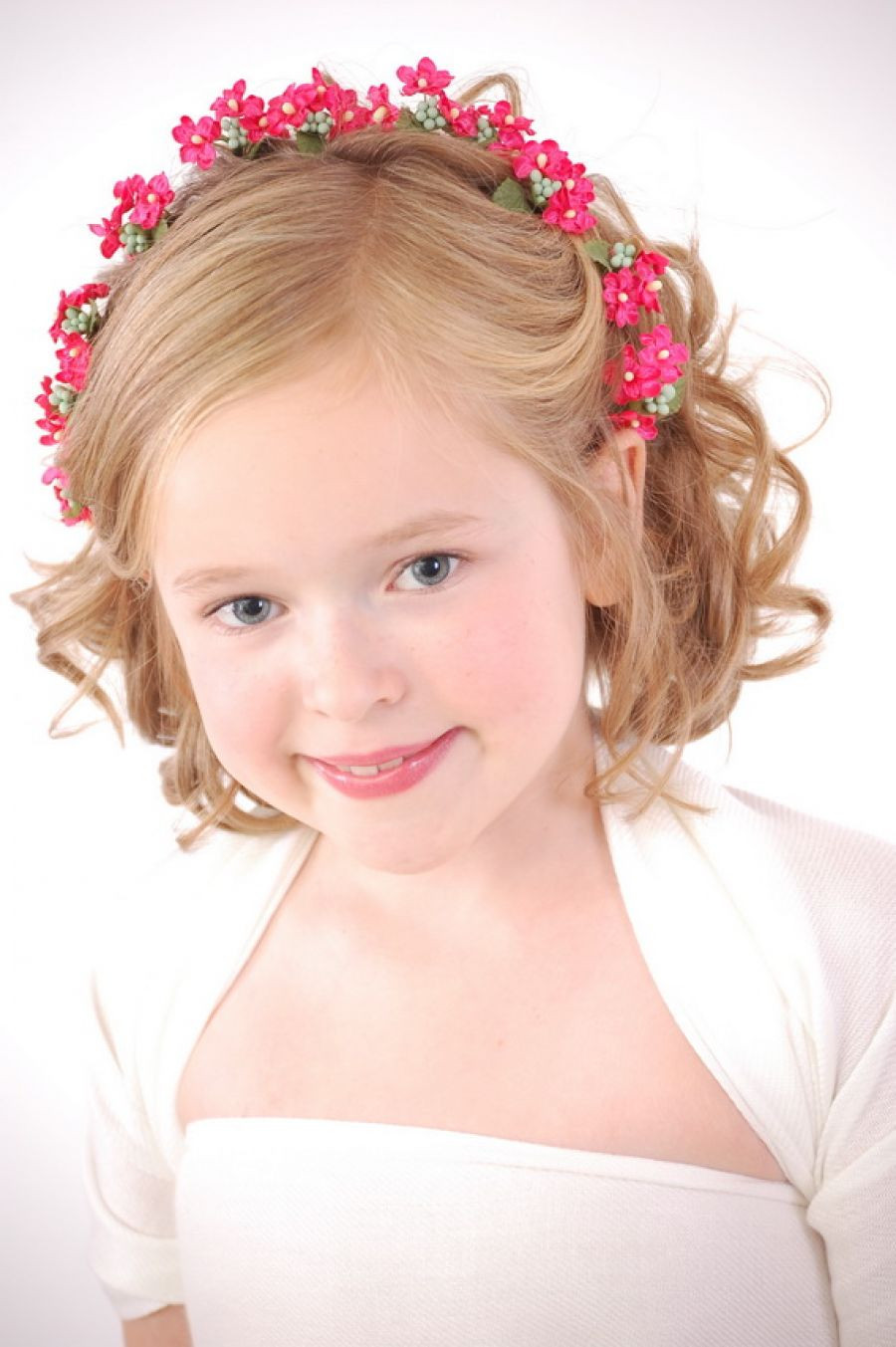 Hair Styles For Little Kids
 20 Hairstyles for Kids with MagMent
