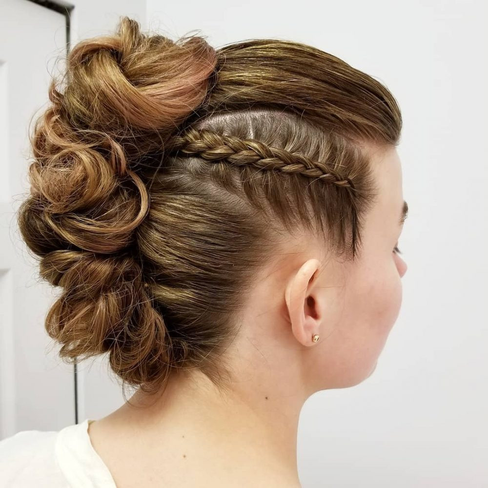 Hairstyle Updos
 Prom Updos and How To s For The Best Prom Updos