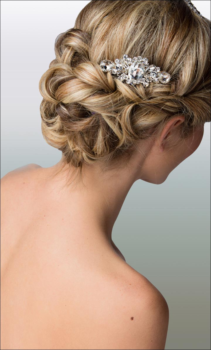 Hairstyles Bridesmaid
 23 Evergreen Romantic Bridal Hairstyles