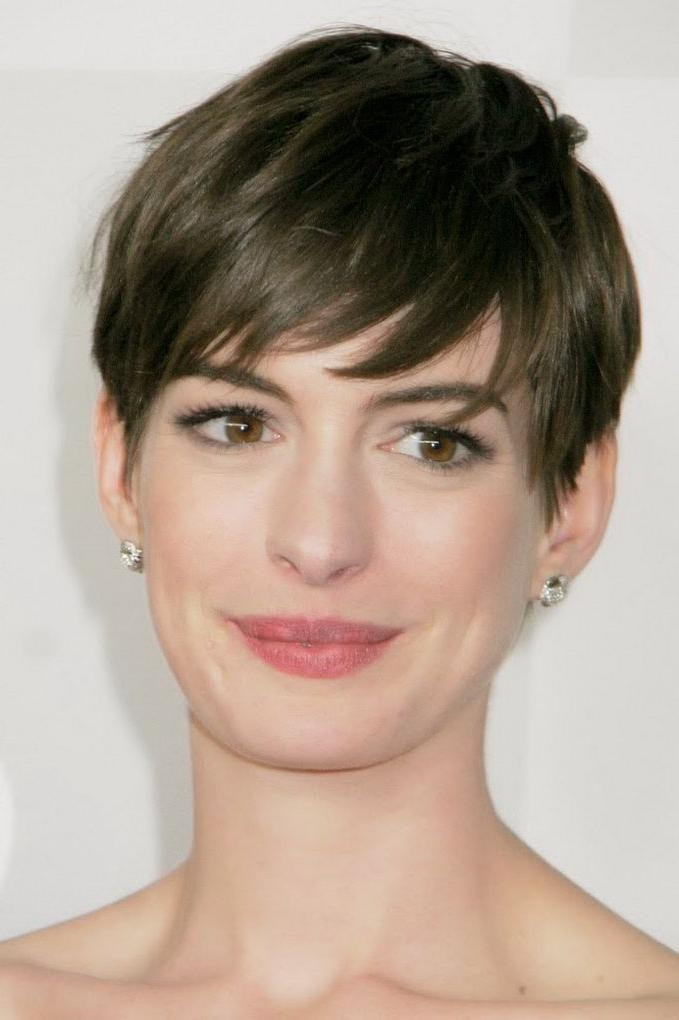 Hairstyles For Long Narrow Face
 20 of Short Hairstyles For Small Faces