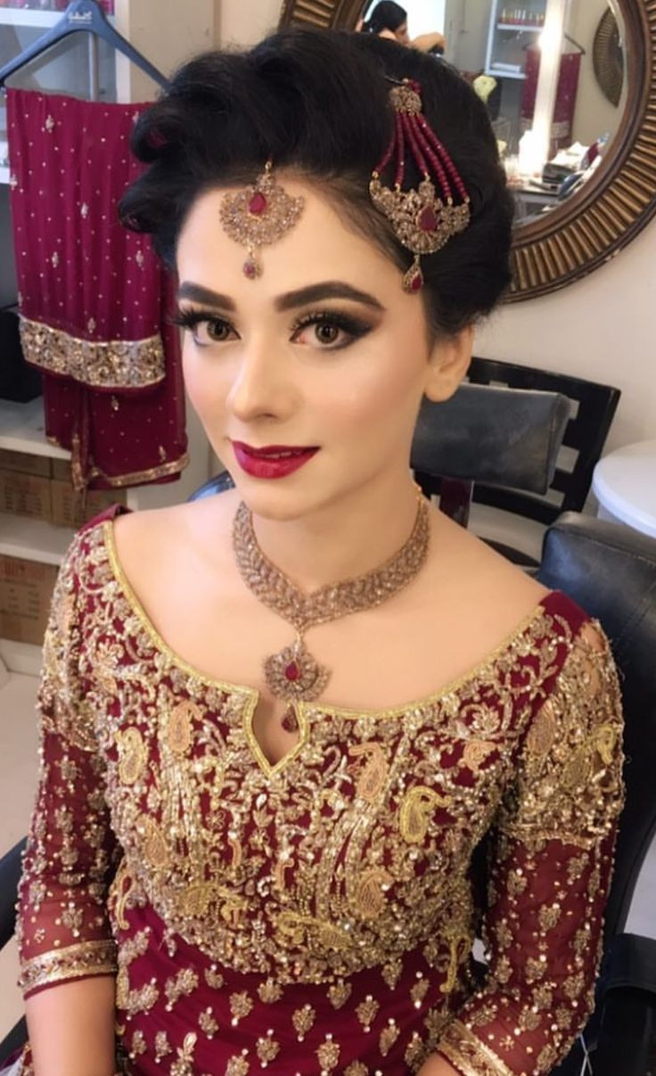 Hairstyles For Wedding Brides
 Trendy Pakistani Bridal Hairstyles 2017 New Wedding