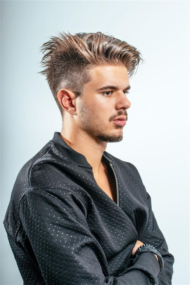Hairstyles Male
 9 Facial Hair Styles for Young Men That are Absolutely