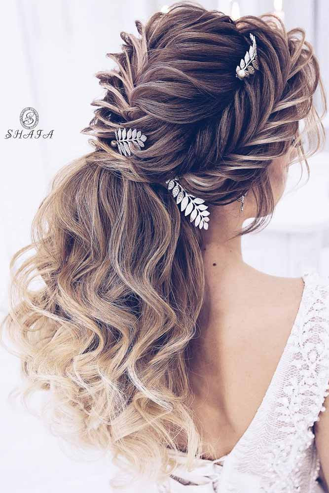 Hairstyles Up For Prom
 24 Stunning Prom Hairstyles For Long Hairs My Stylish Zoo