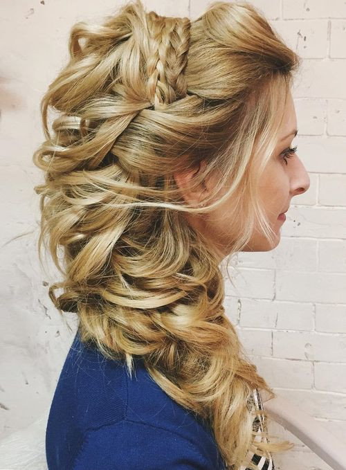 Hairstyles Up For Wedding
 20 Gorgeous Wedding Hairstyles for Long Hair