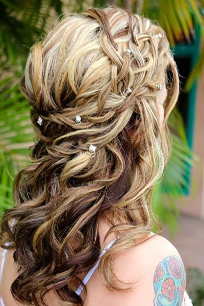 Half Up Half Down Braided Wedding Hairstyles
 35 Wedding Hairstyles Discover Next Year’s Top Trends for